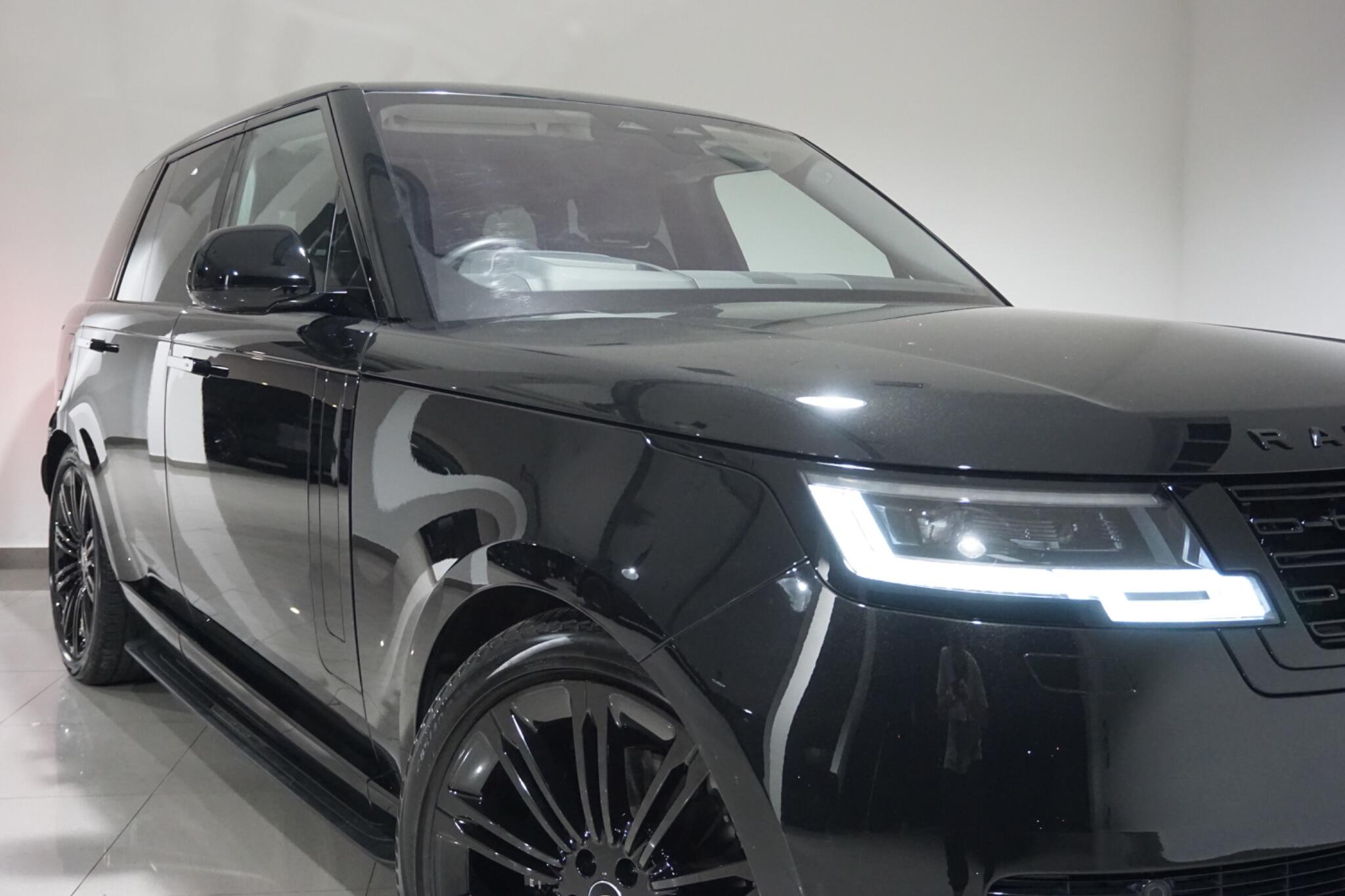 Land Rover Range Rover 3.0 D300 MHEV Autobiography Auto 4WD Euro 6 (s/s) 5dr